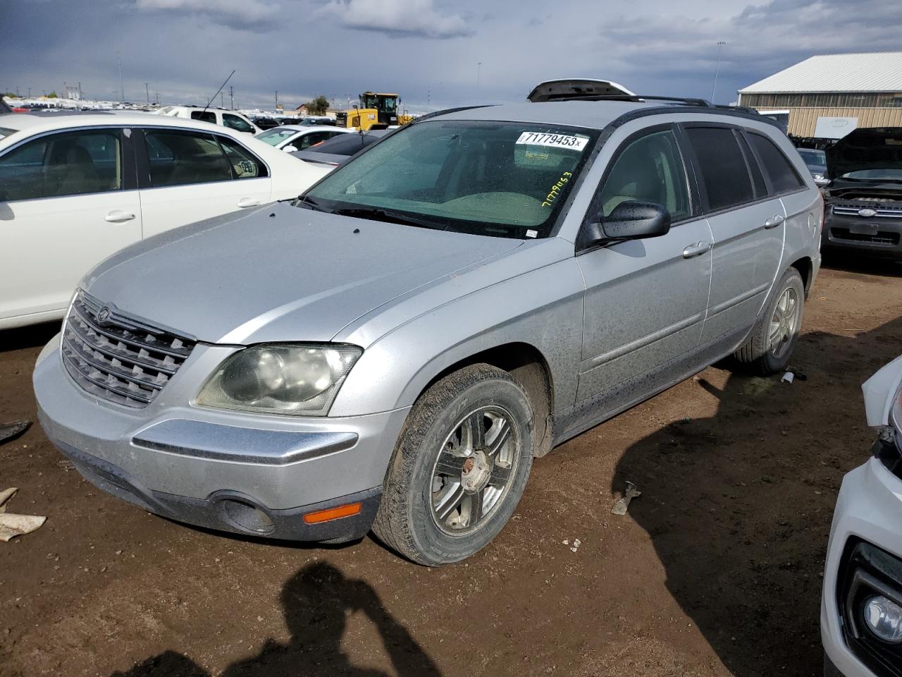 2C8GM68434R632952 2004 Chrysler Pacifica