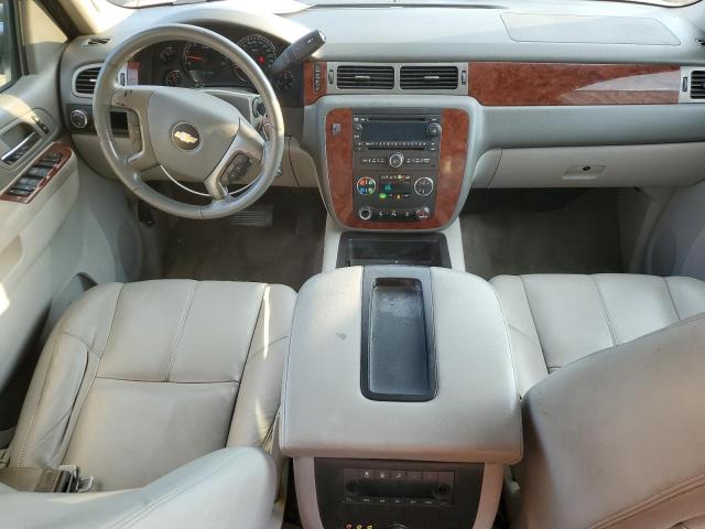1GNSCJE02ER230132 Chevrolet Suburban C1500 Lt