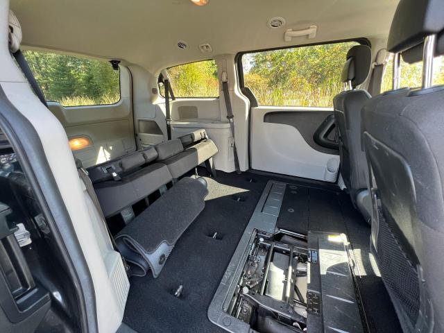 2C4RDGBG5KR754759 Dodge Grand Caravan Se