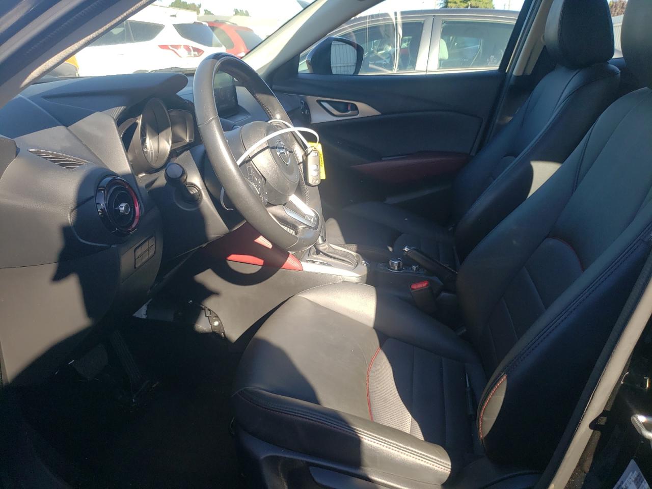 JM1DKDC74J0315588 MAZDA CX-3 2018