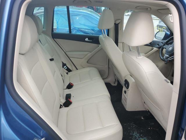 2017 VOLKSWAGEN TIGUAN WOL - WVGSV7AX5HW512064