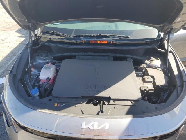 KNDCR3L1XP5034050 KIA Niro Wind