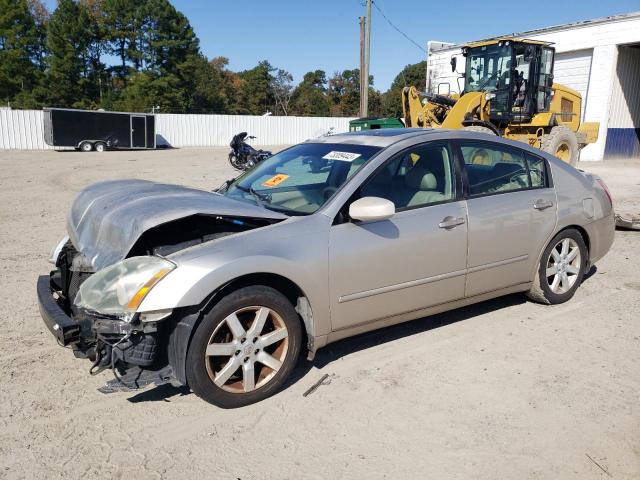 2005 Nissan Maxima SE