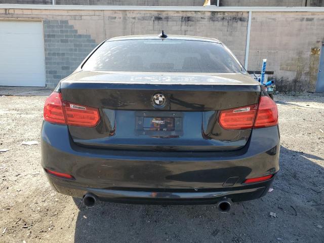 WBA3B9C55FF589469 BMW 335 XI