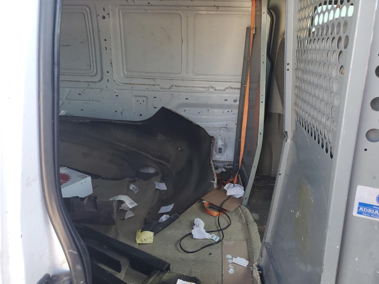 1FTNE14W08DA75703 2008 Ford Econoline E150 Van 1FTNE14W08DA75703 2008 Ford Econoline E150 Van