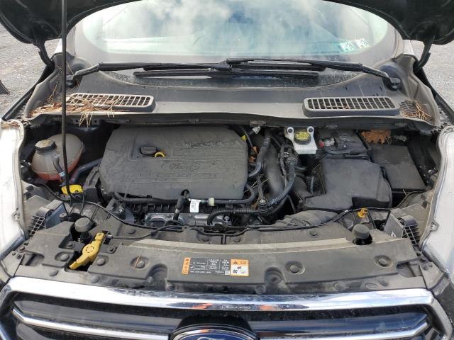 1FMCU9JD0HUE62212 Ford Escape Titanium