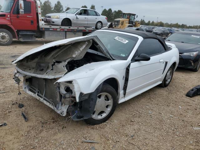 2000 Ford Mustang 