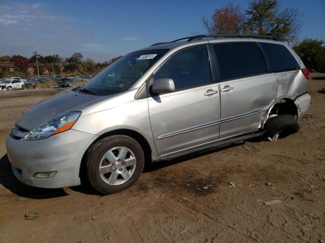 2007 Toyota Sienna XLE