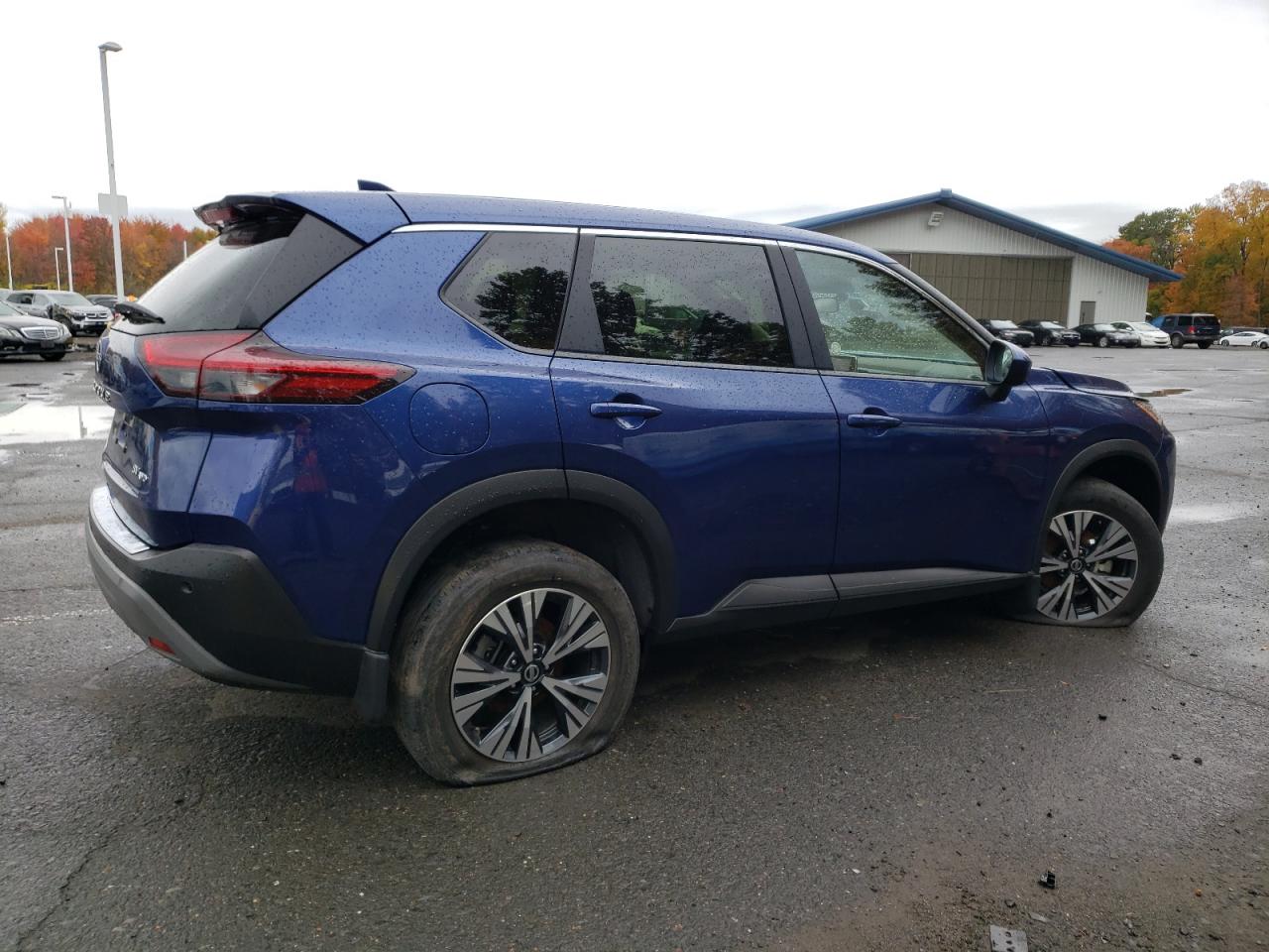 Lot #2179541688 2023 NISSAN ROGUE SV