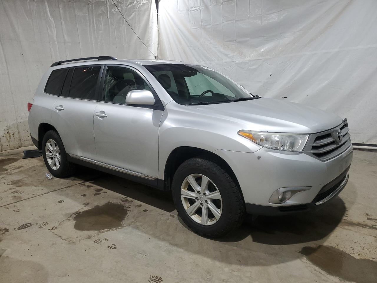 2012 Toyota Highlander Base vin: 5TDBK3EH6CS123130