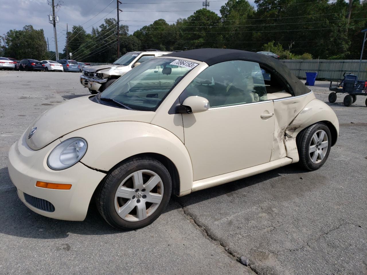 Volkswagen New Beetle Cabriolet 2021