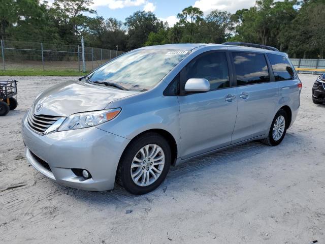 2012 Toyota Sienna XLE