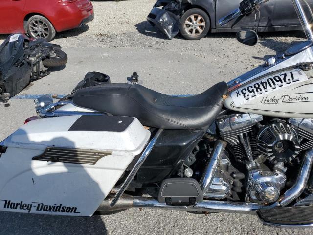 2007 HARLEY-DAVIDSON FLHPI - 1HD1FHM127Y675671