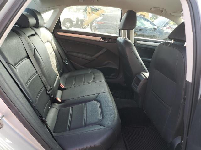 2015 VOLKSWAGEN PASSAT S - 1VWAT7A30FC103341