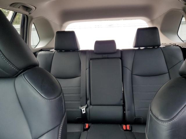 2T3A1RFV3LW117127 Toyota Rav4 Xle Premium
