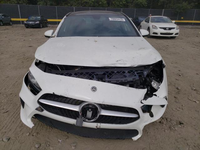 WDD3G4EB7KW026739 Mercedes-Benz A 220
