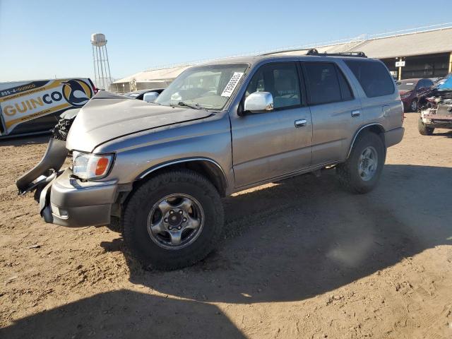 2002 Toyota 4Runner SR5