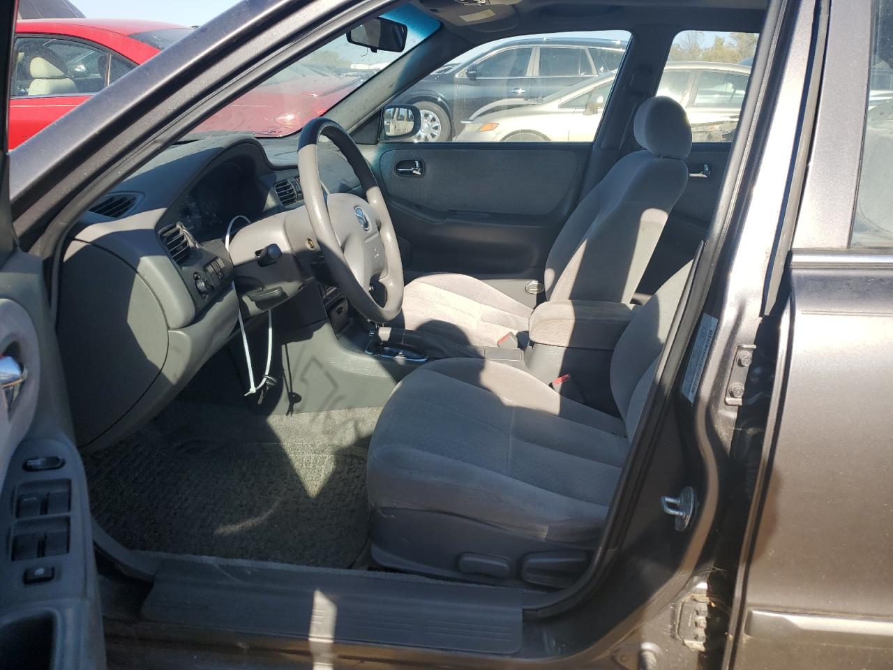 1YVGF22C8Y5143111 2000 Mazda 626 Es