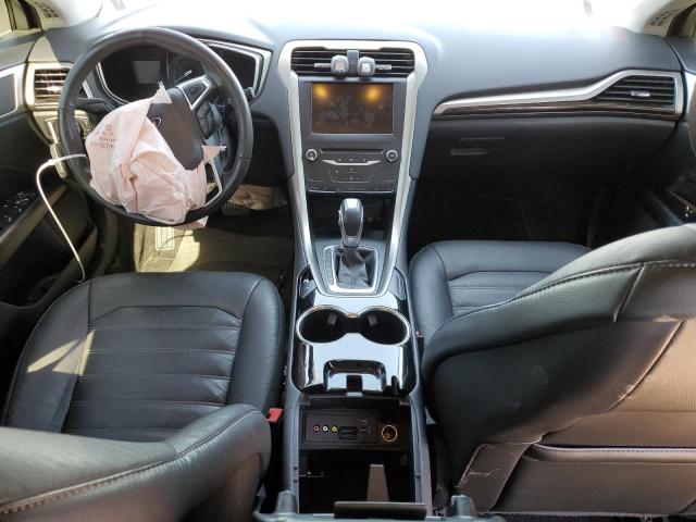 1FA6P0HD5F5111318 Ford FUSION SE