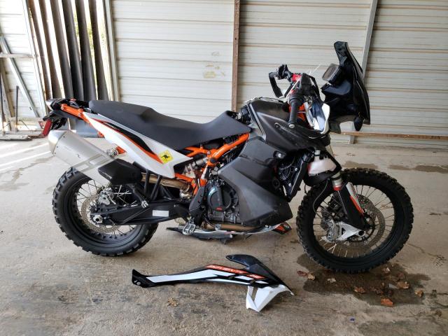 2022 KTM 890 ADVENT - VBKTR640XNM834677