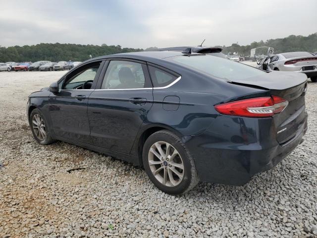 3FA6P0HD9LR109421 Ford Fusion SE 2