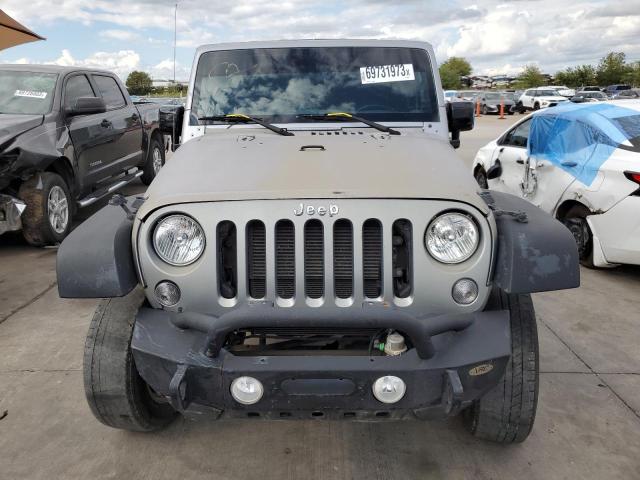 1C4BJWDG2HL589384 Jeep Wrangler Unlimited Sport