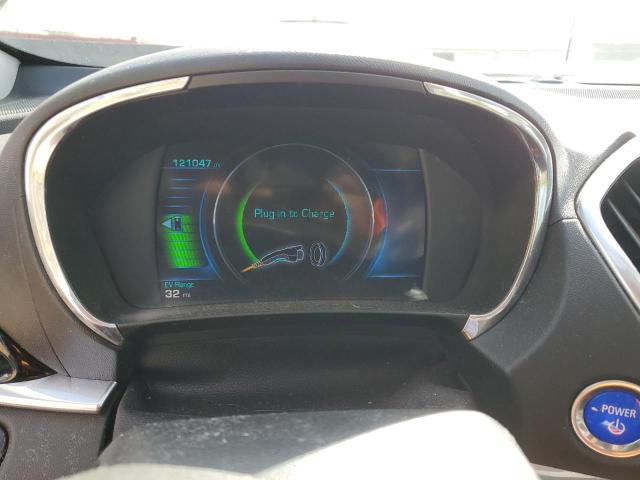 VIN 1G1RB6S55HU111329 2017 Chevrolet Volt, Premier no.9