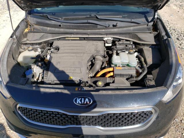 KNDCB3LC7H5091605 KIA NIRO FE