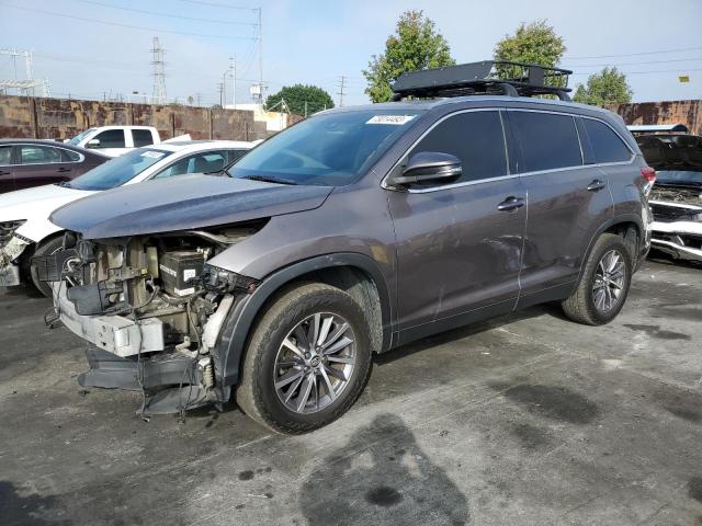 2019 Toyota Highlander SE