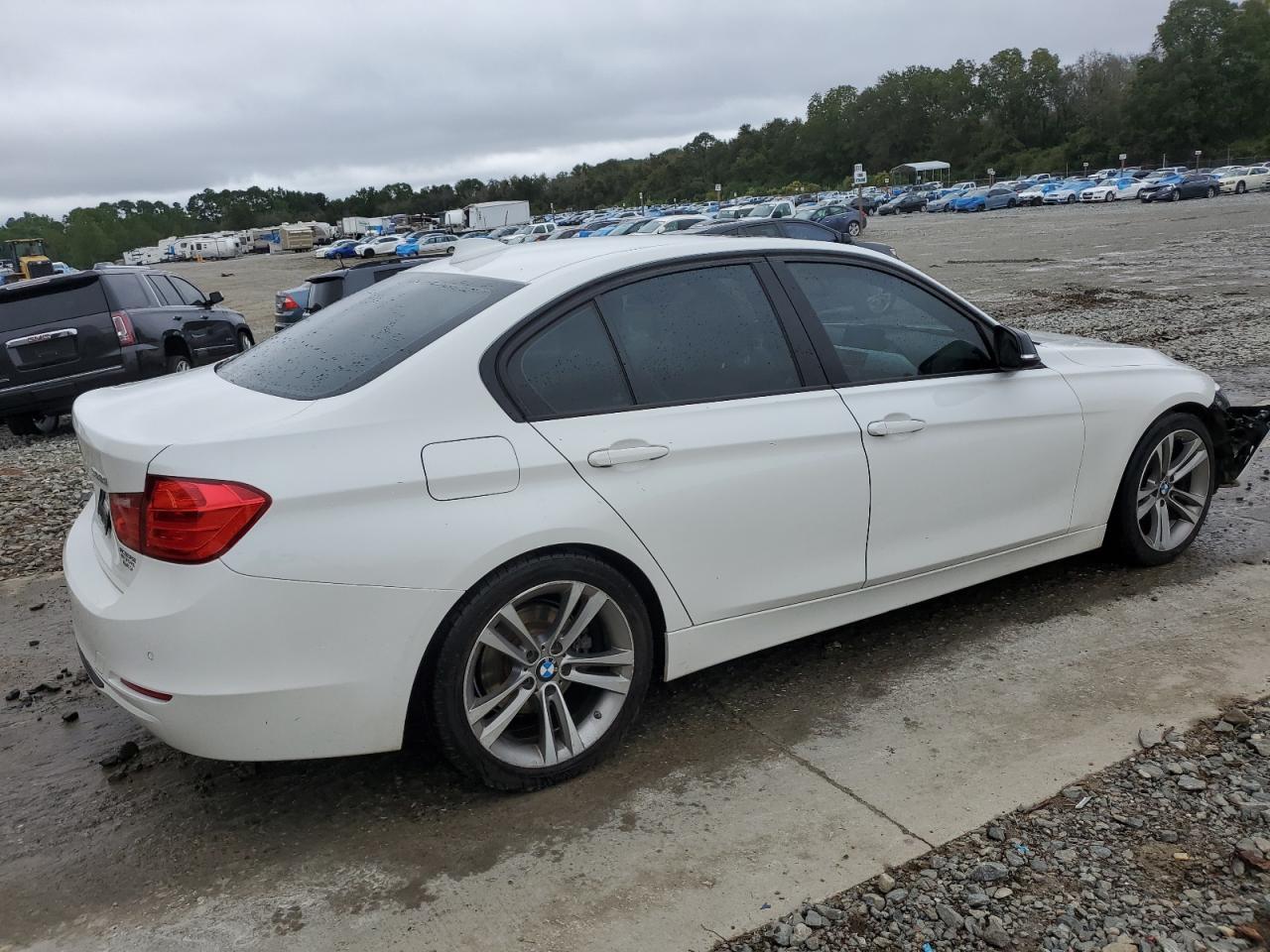 2013 BMW 328 I vin: WBA3A5C50DF356401