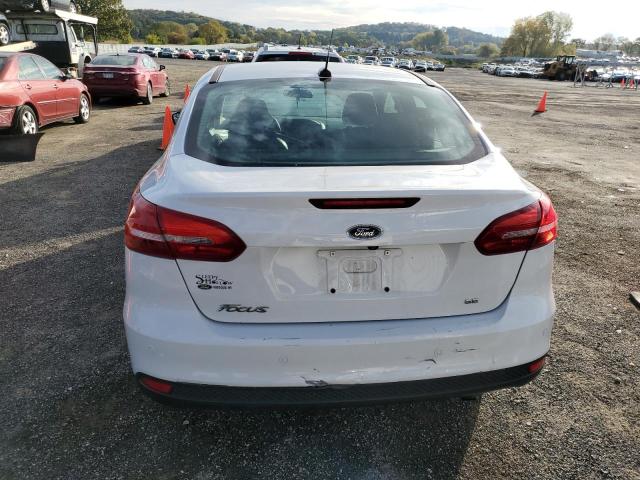 1FADP3F22GL330227 Ford FOCUS SE