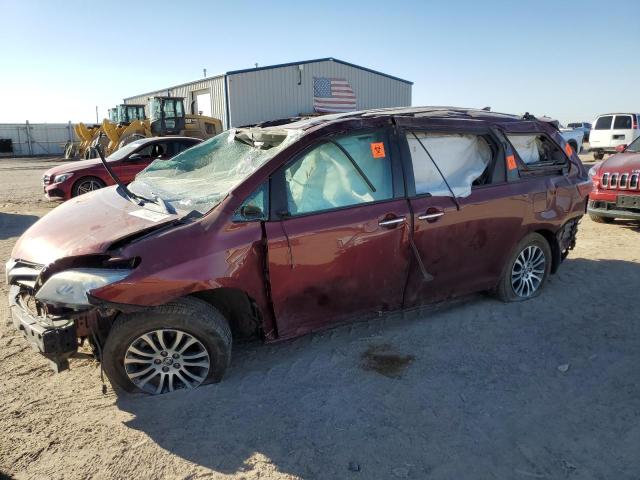 2019 Toyota Sienna XLE