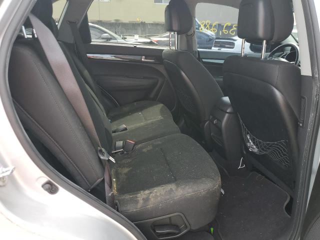5XYKT3A60EG476447 KIA SORENTO LX