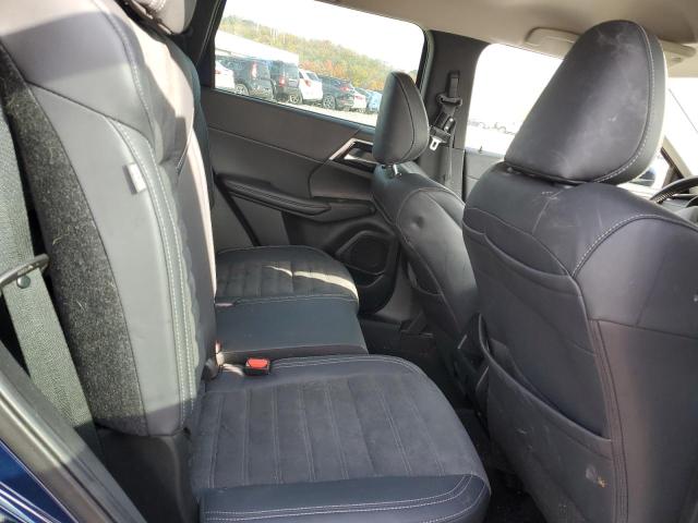 JA4J4UA80NZ069031 Mitsubishi Outlander Se