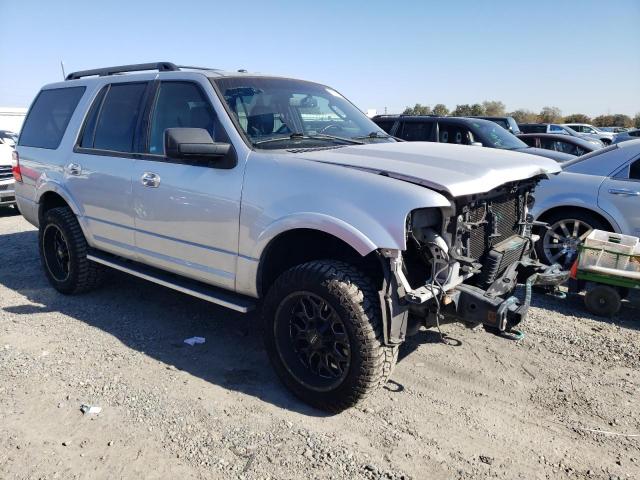 1FMJU1JTXFEF25470 Ford Expedition Xlt