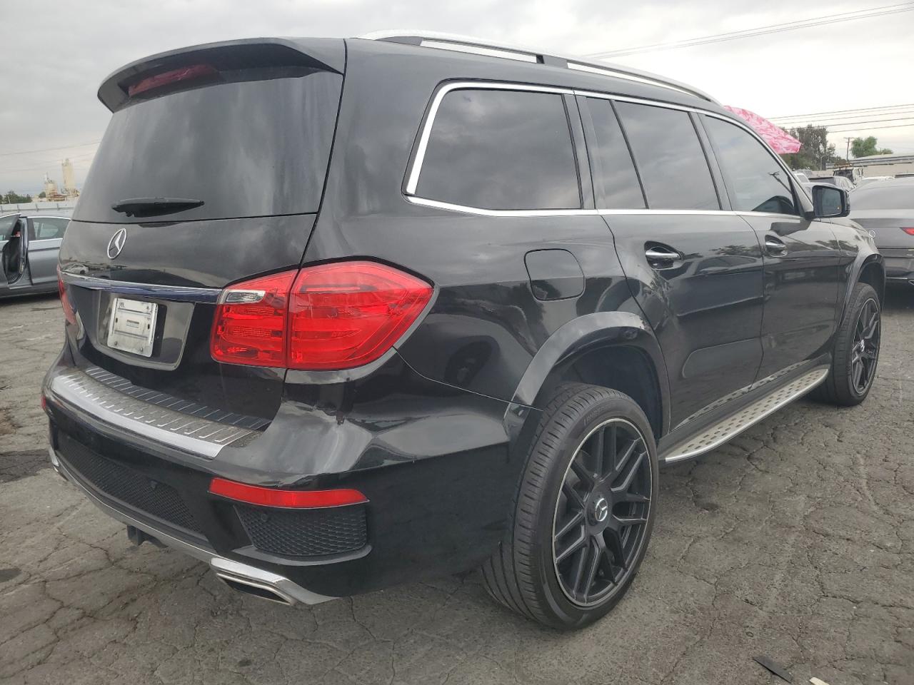 4JGDF7DE7EA326292 2014 Mercedes-Benz Gl 550 4Matic