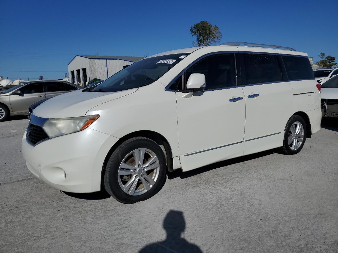 2013 Nissan Quest Pictures