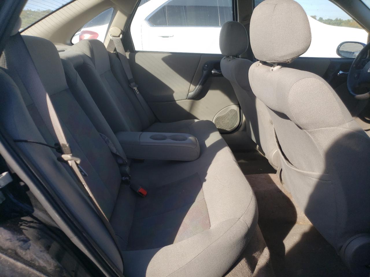1g8ju54f63y543521 1G8JU54F63Y543521 2003 Saturn L200