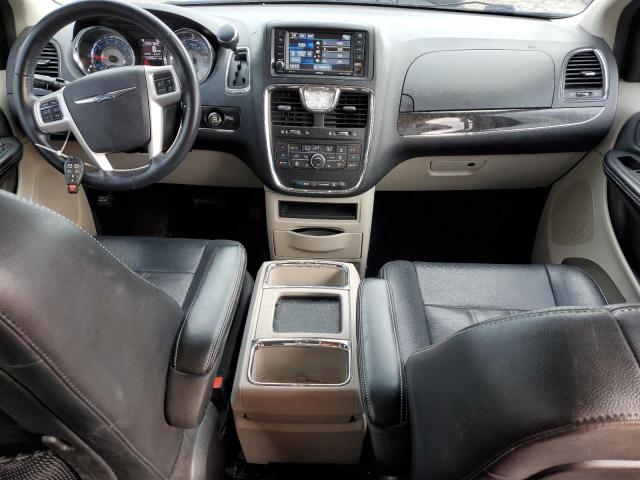 2016 CHRYSLER TOWN & COU - 2C4RC1CG2GR166517