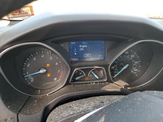  FORD FOCUS 2014 Червоний