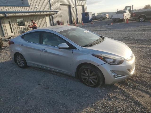 5NPDH4AE8FH622725 | 2015 HYUNDAI ELANTRA SE