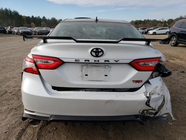  TOYOTA CAMRY 2020 Білий