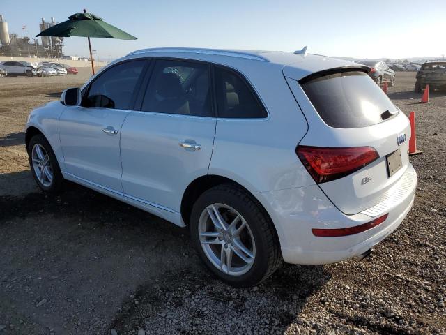 VIN WA1LFAFP3EA065152 2014 Audi Q5, Premium Plus no.2