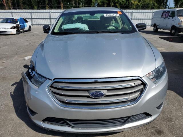 FORD TAURUS 2018 Сріблястий