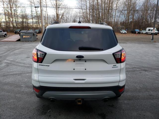 2017 FORD ESCAPE SE - 1FMCU0G94HUC65686