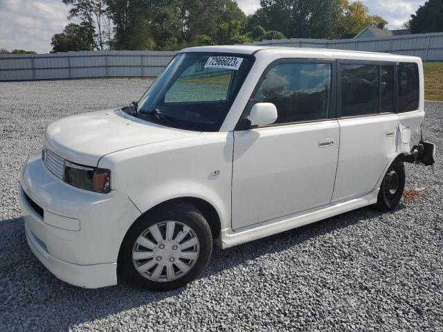 2005 Scion xB 