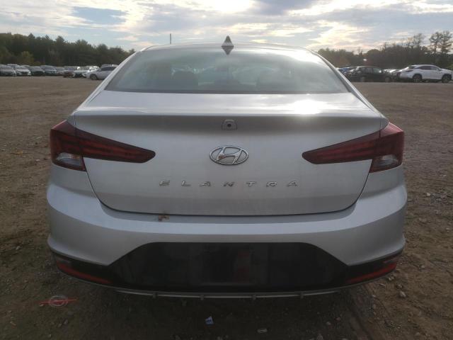 2019 HYUNDAI ELANTRA SE - 5NPD84LF4KH437670
