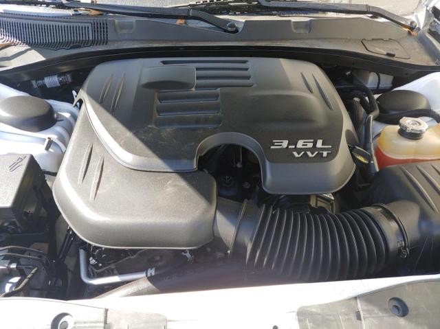 2C3CDXJG4GH105415 Dodge Charger Sxt