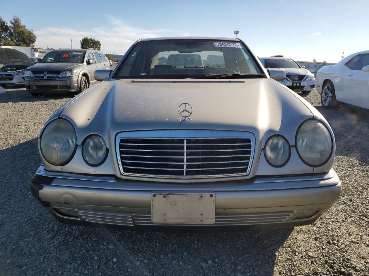 WDBJF25F0WA477282 1998 Mercedes-Benz E 300Td