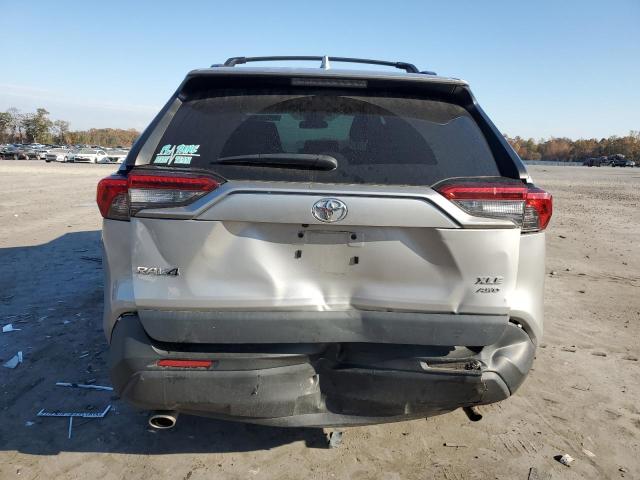 2021 TOYOTA RAV4 XLE - 2T3P1RFV9MW211136